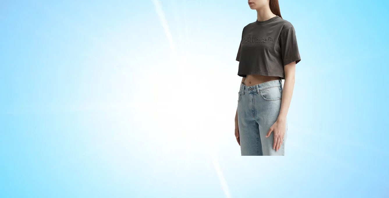 Off-White Laundry Crop T-shirt